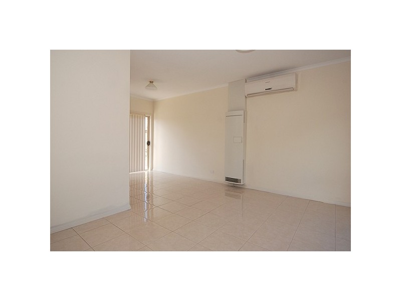 738 Military Road, Taperoo SA 5017