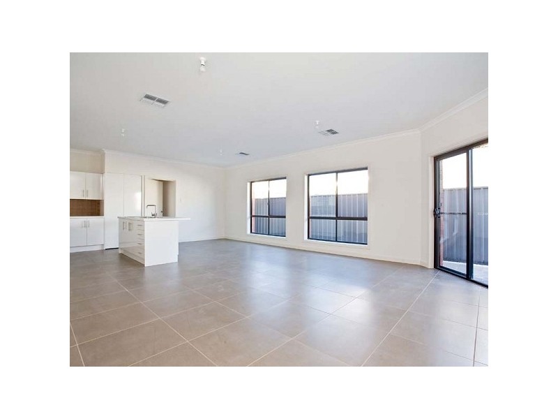 30 Glanville Street, Ethelton SA 5015