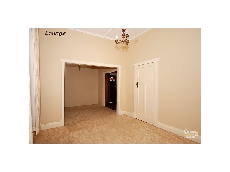 3 Centre Street, Largs Bay SA 5016