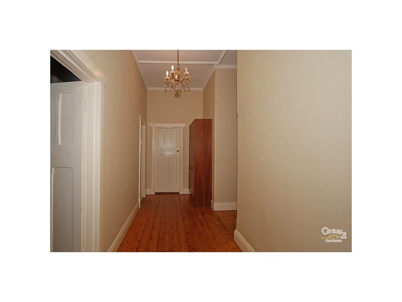 3 Centre Street, Largs Bay SA 5016