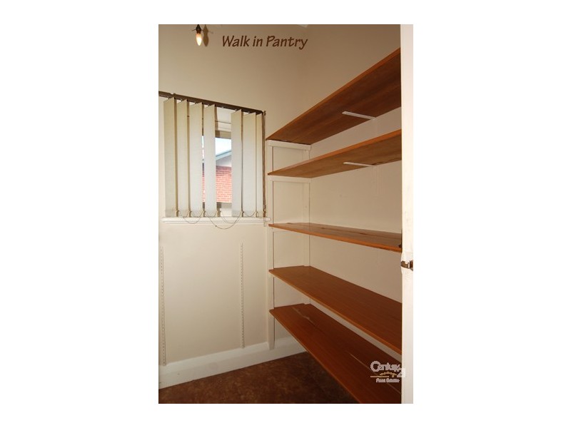 3 Centre Street, Largs Bay SA 5016