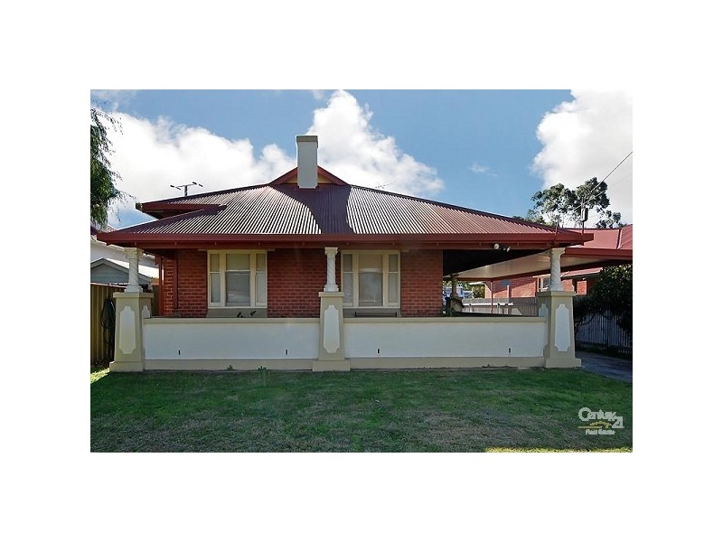 3 Centre Street, Largs Bay SA 5016