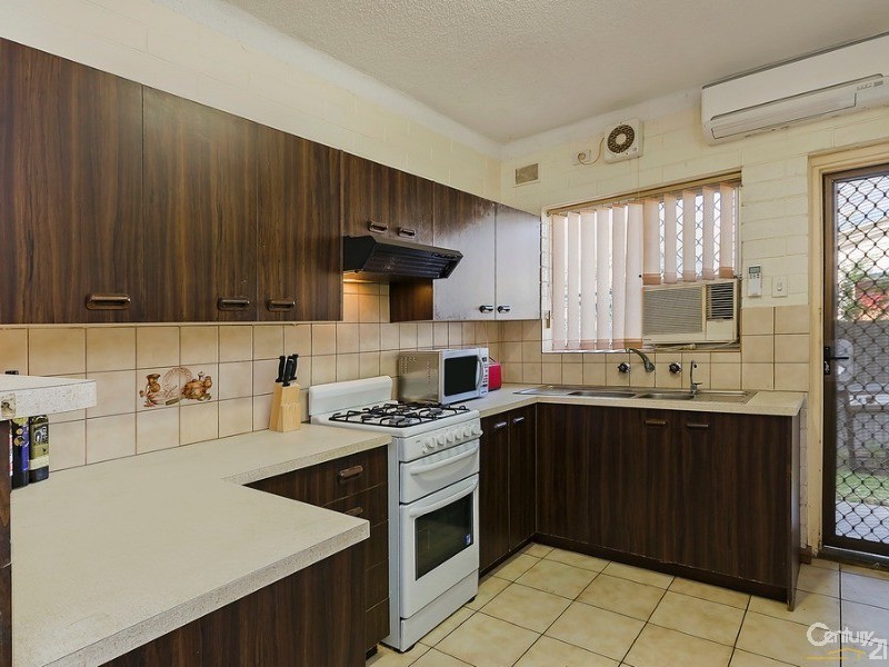 2/11 Musgrave, Largs Bay SA 5016