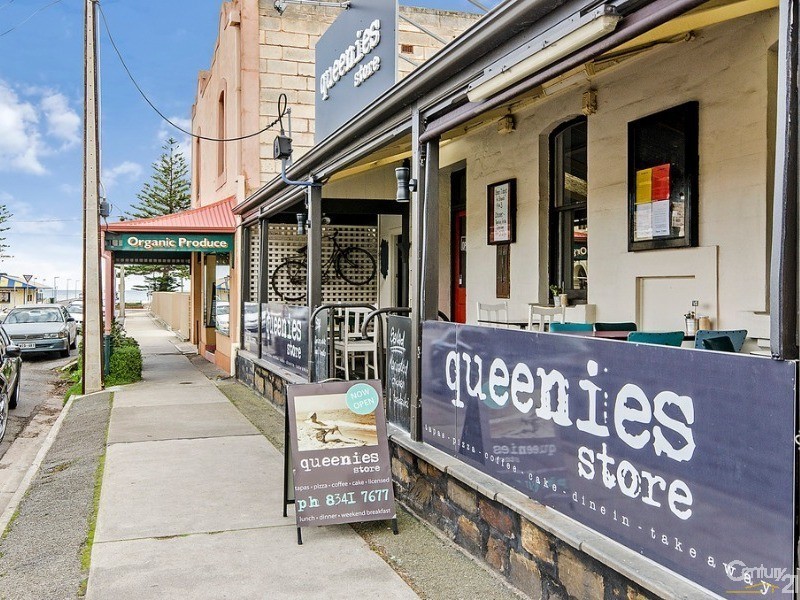 2/11 Musgrave, Largs Bay SA 5016