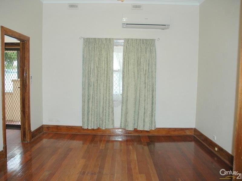 53 Company Street, Semaphore SA 5019