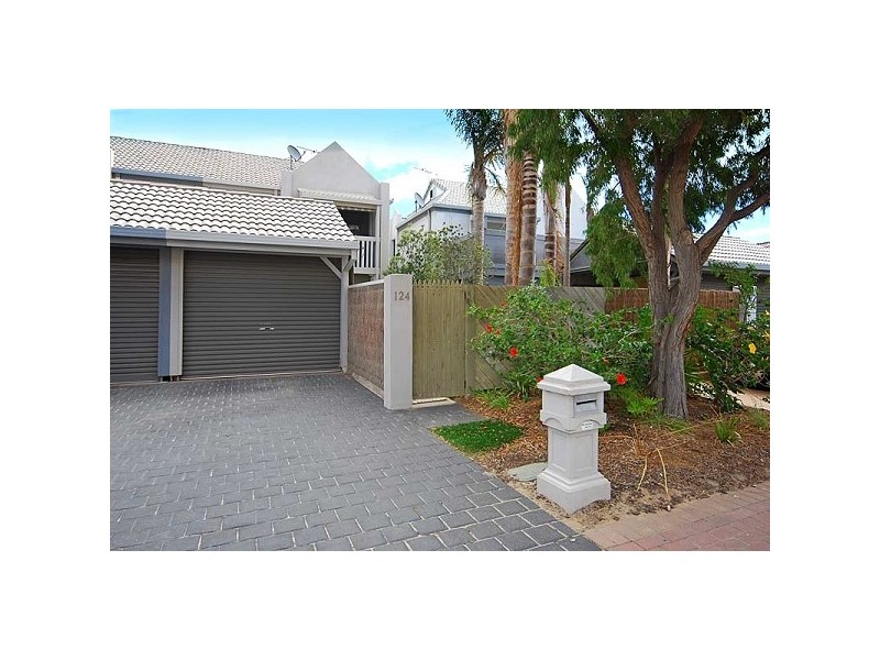 124 One and All Drive, North Haven SA 5018