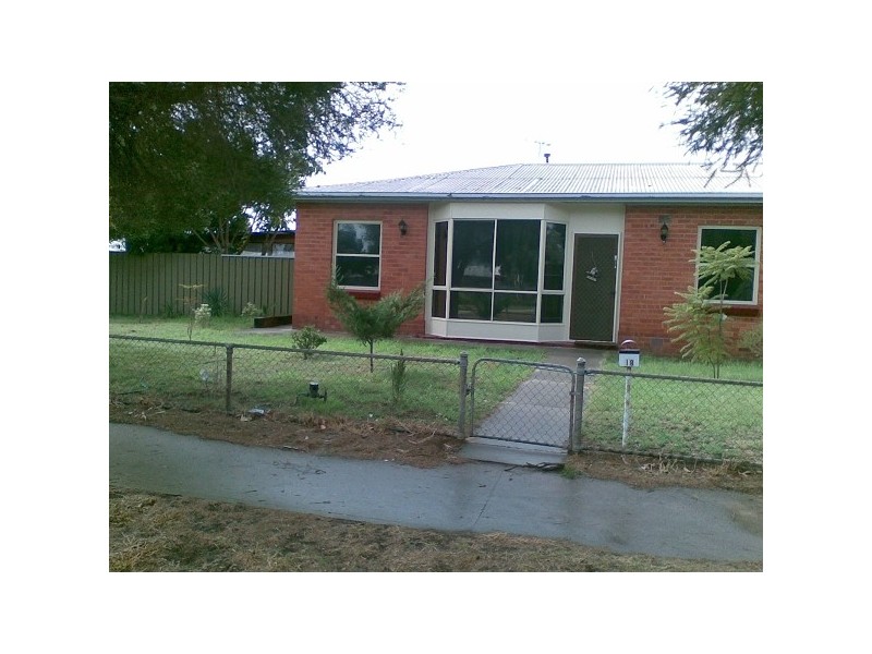 18 Echunga Street, Taperoo SA 5017