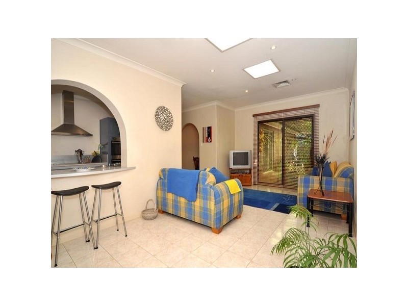25 Antigua Grove, West Lakes SA 5021