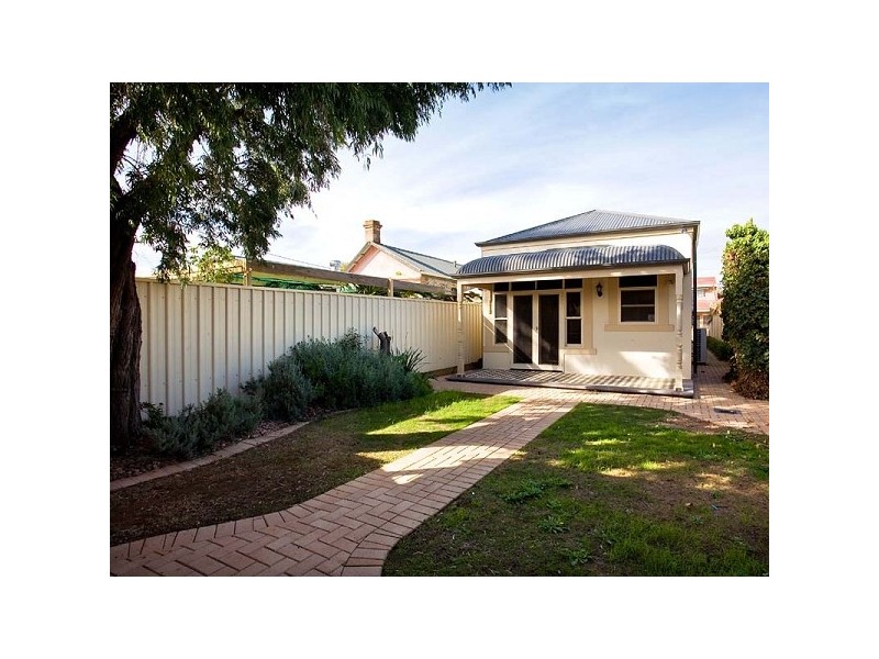 154 Drayton Street, Bowden SA 5007
