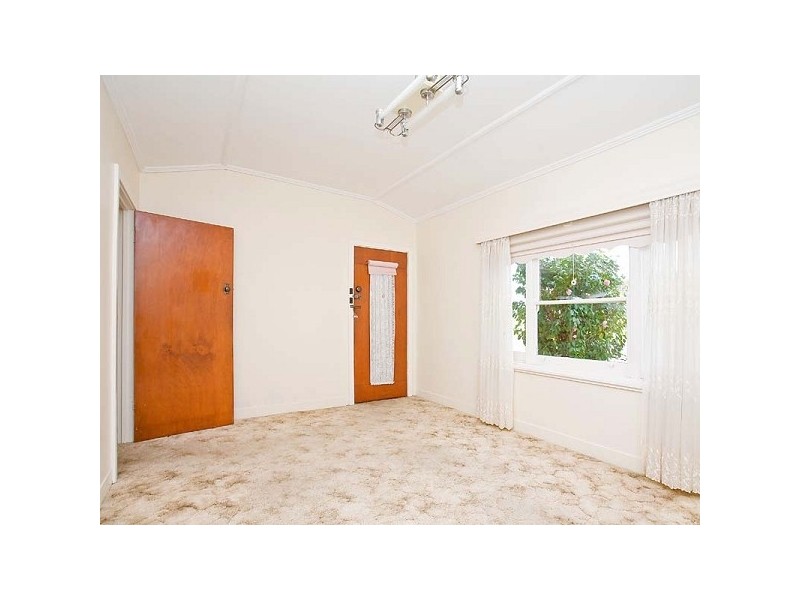 34 Mackay Avenue, North Plympton SA 5037