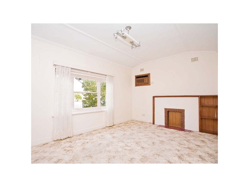 34 Mackay Avenue, North Plympton SA 5037