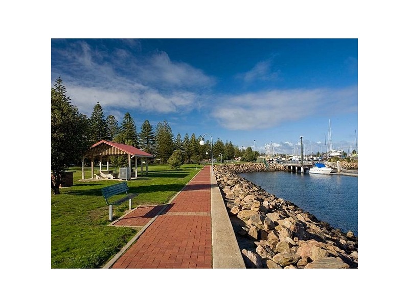 5 Dawlish Road, Osborne SA 5017