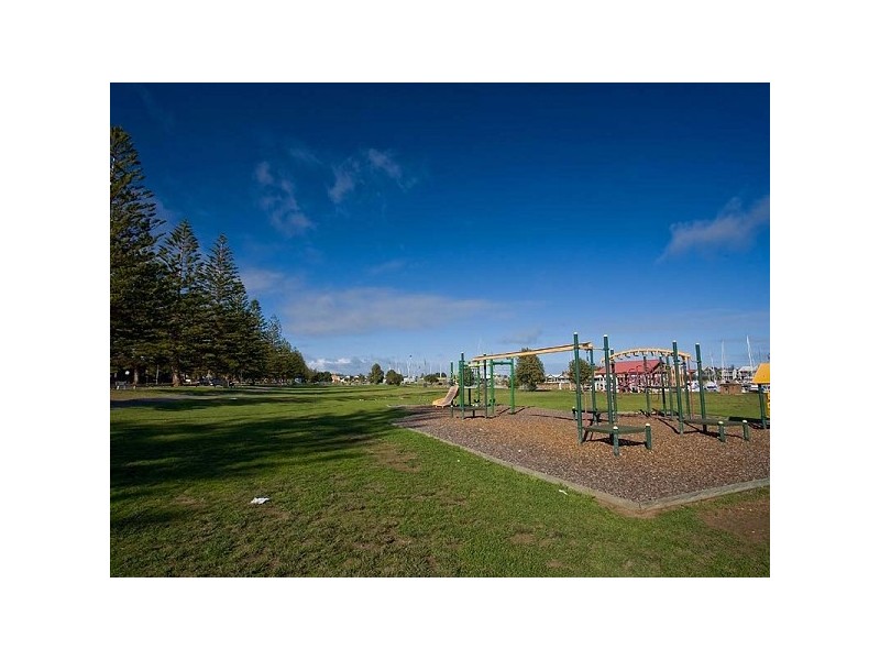 5 Dawlish Road, Osborne SA 5017