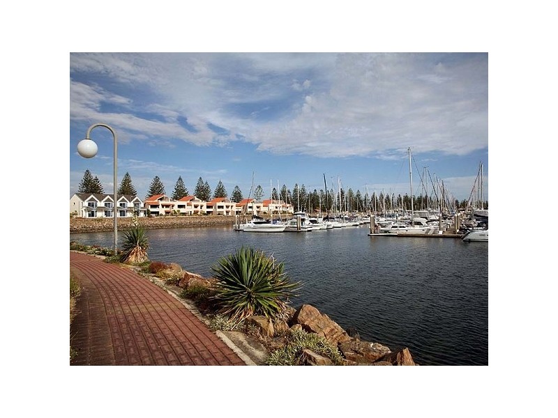 5 Dawlish Road, Osborne SA 5017