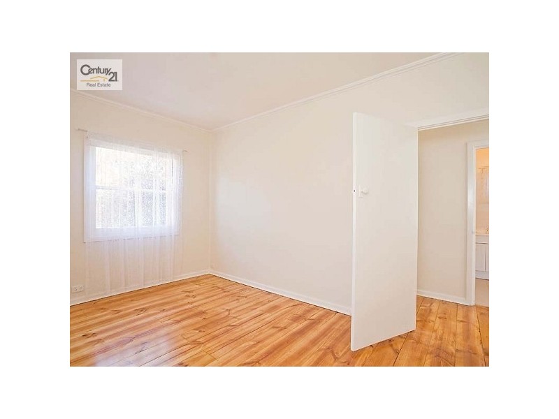 17 Kenmare Street, Taperoo SA 5017