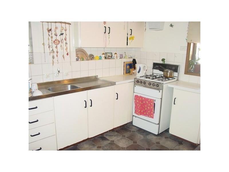 2/2 Curlew Court, Semaphore Park SA 5019