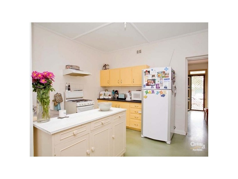 21 Mead Street, Birkenhead SA 5015