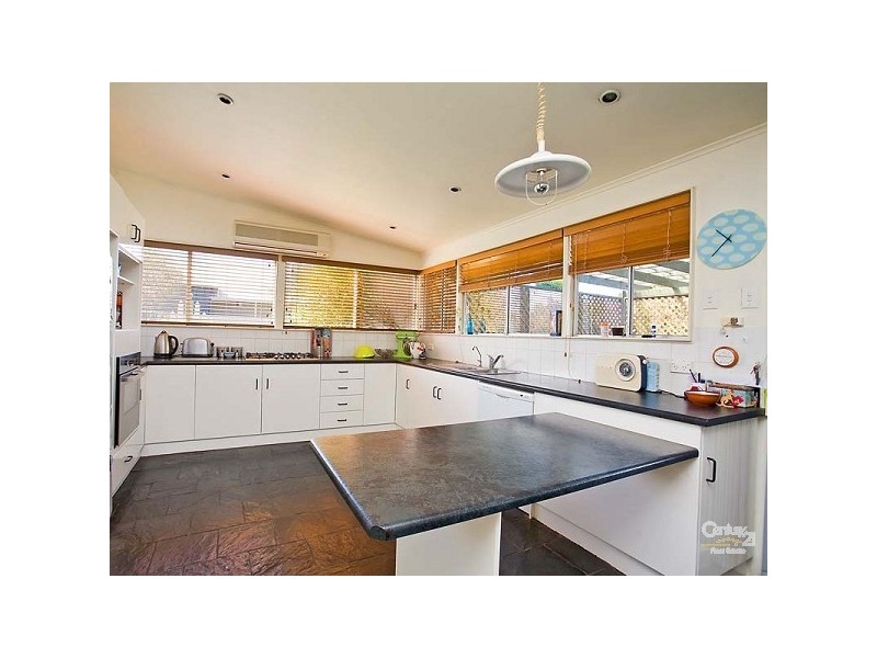 10 Company Street, Semaphore SA 5019