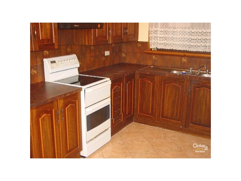 13 Alison Close, Salisbury Heights SA 5109