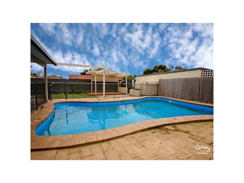 39 Sea Spray Avenue, North Haven SA 5018