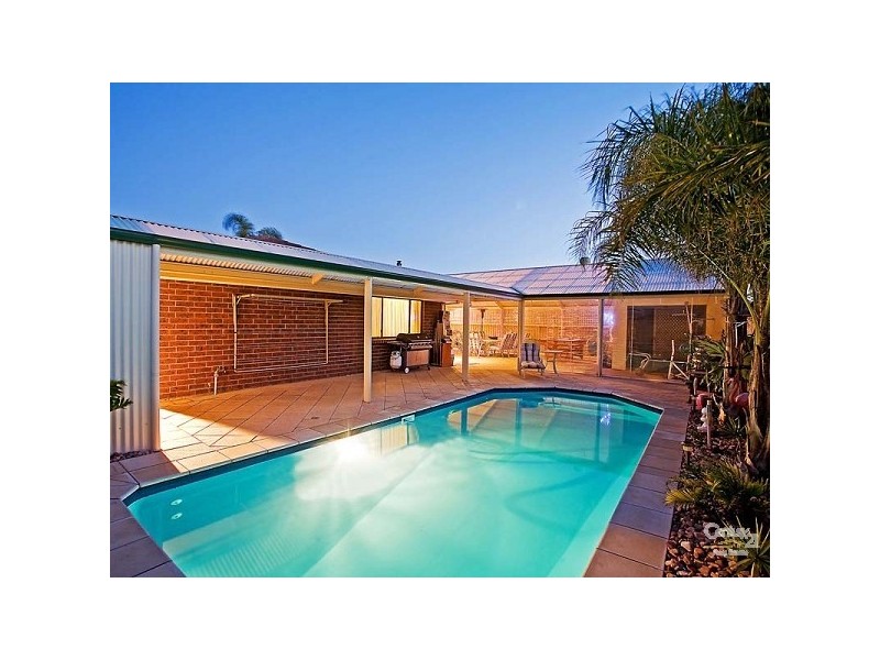 69 Klingberg Drive, North Haven SA 5018