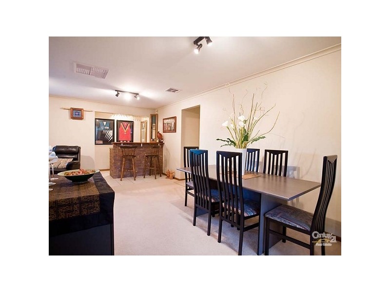 69 Klingberg Drive, North Haven SA 5018