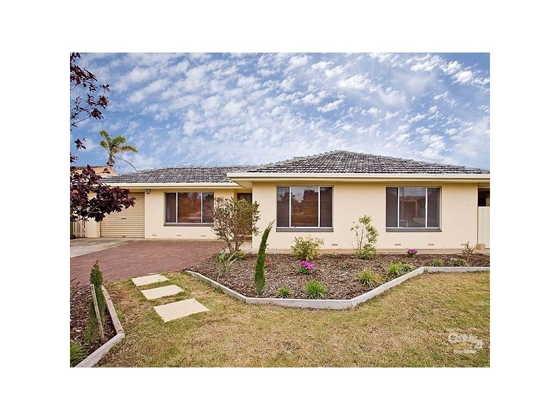 4 Salem Court, North Haven SA 5018