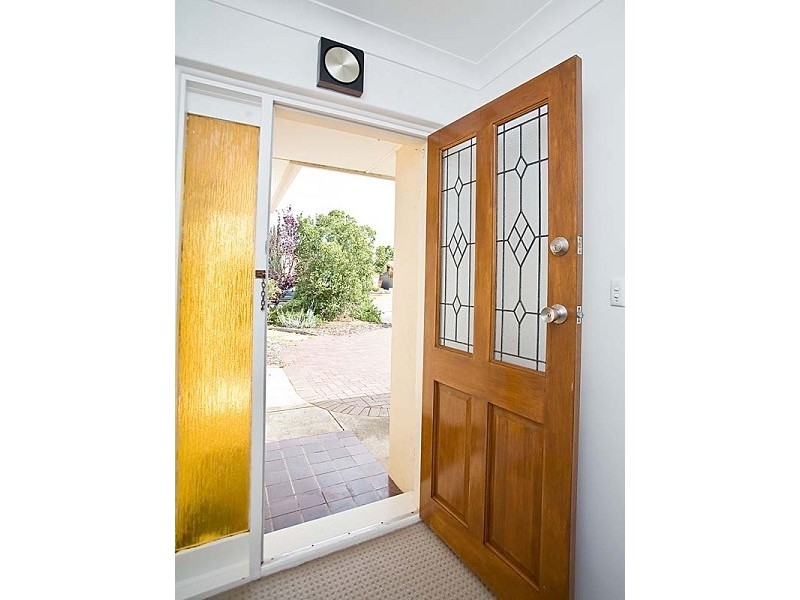 4 Salem Court, North Haven SA 5018