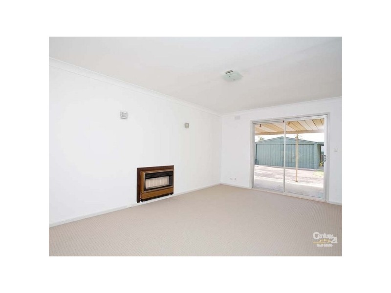 4 Salem Court, North Haven SA 5018