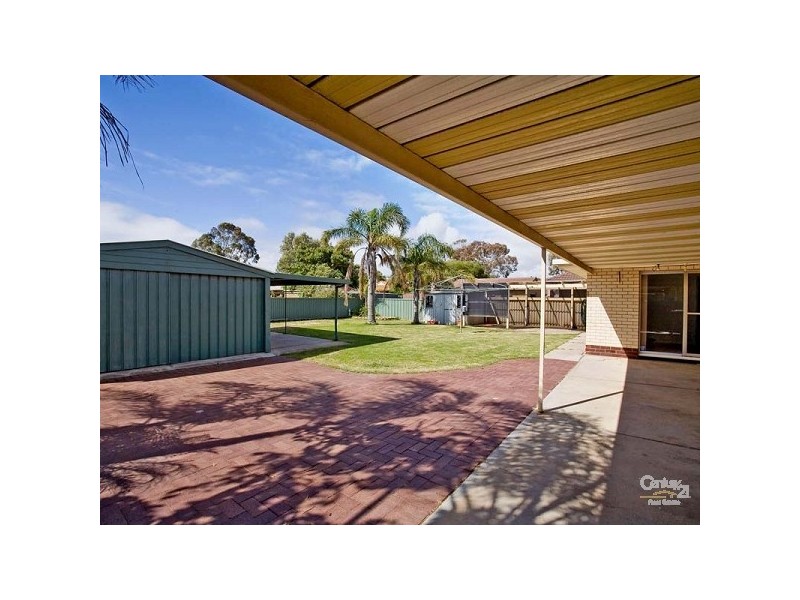 4 Salem Court, North Haven SA 5018