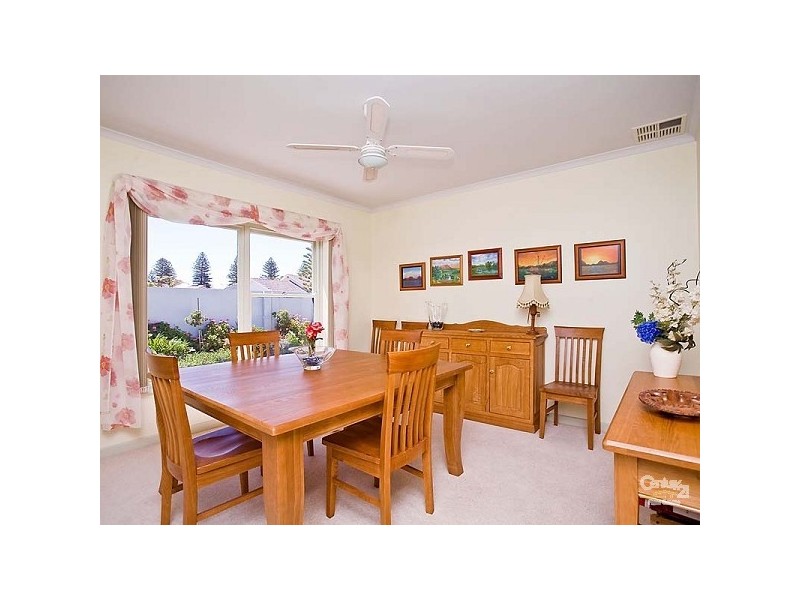 33 Australia Two Avenue, North Haven SA 5018