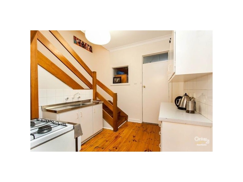 2/13 Ship Street, Port Adelaide SA 5015