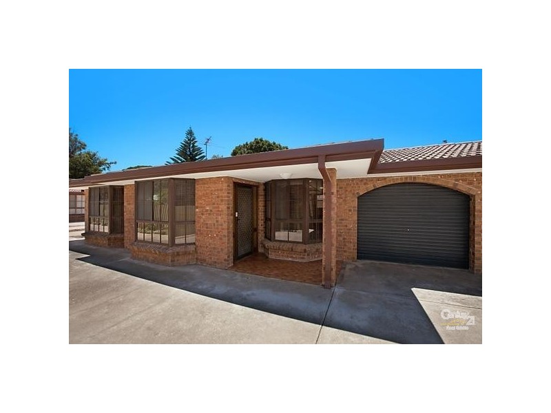 2/13 Montpelier Street, Semaphore SA 5019