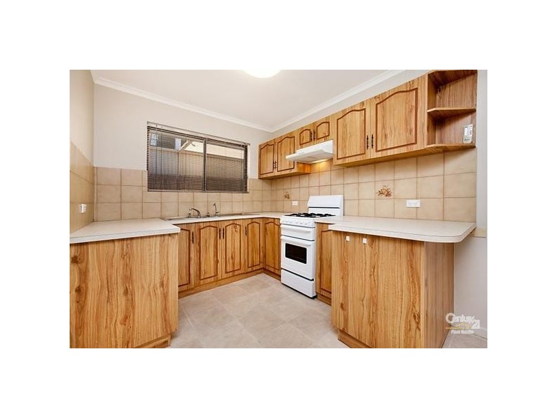 2/13 Montpelier Street, Semaphore SA 5019
