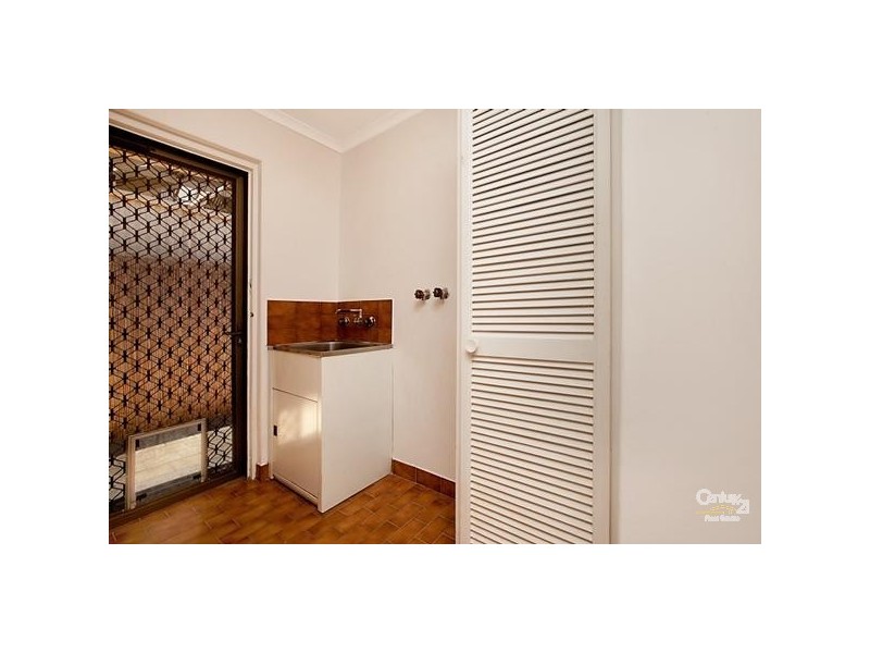 2/13 Montpelier Street, Semaphore SA 5019