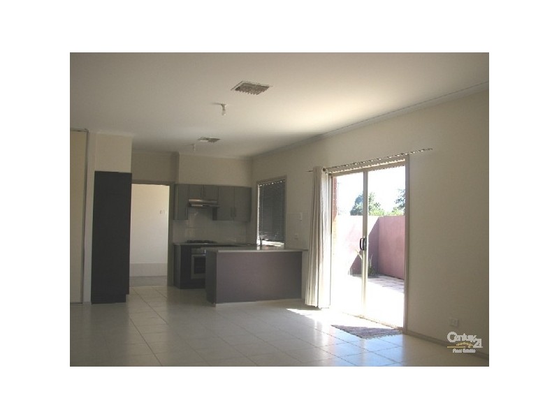 2 Centre St, Largs Bay SA 5016