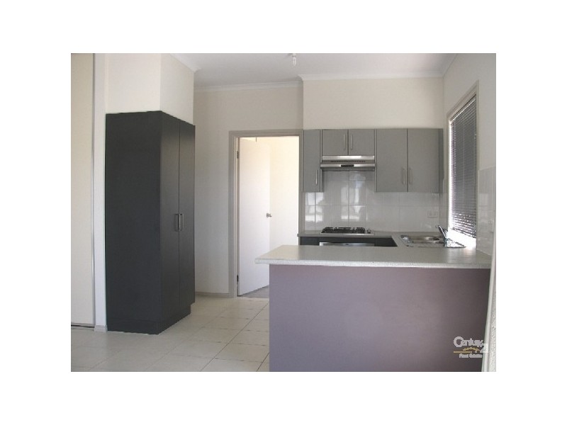 2 Centre St, Largs Bay SA 5016