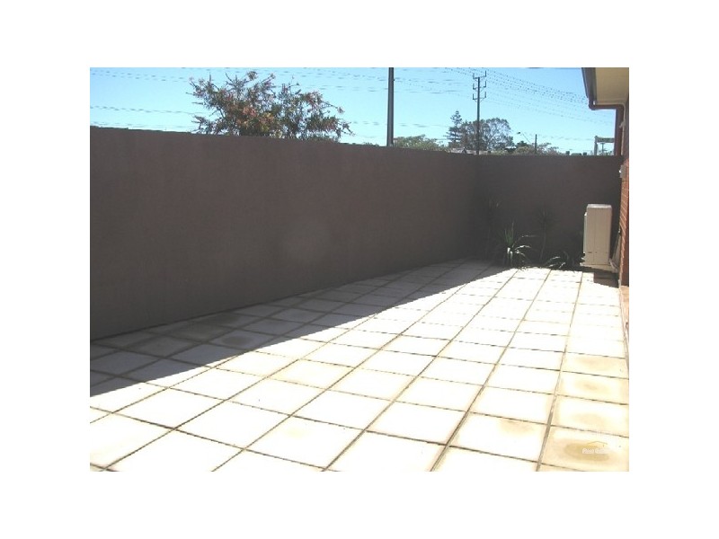 2 Centre St, Largs Bay SA 5016