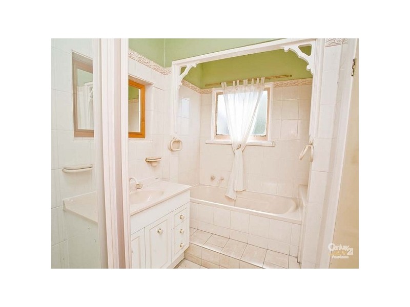 18 Levi Street, Birkenhead SA 5015