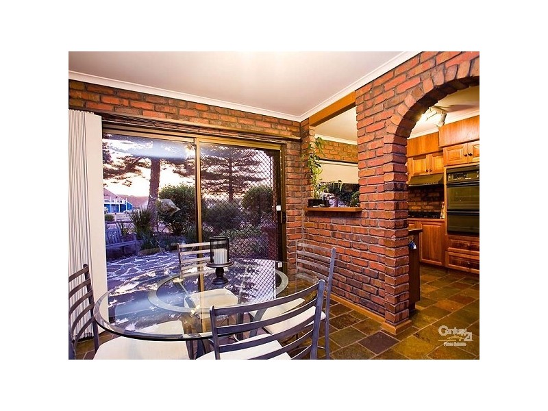 3 Foremost Court, North Haven SA 5018