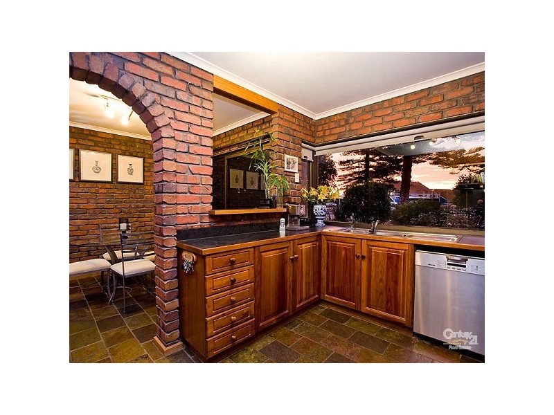 3 Foremost Court, North Haven SA 5018