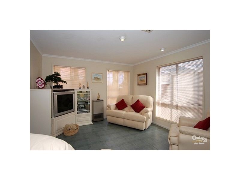 16 One and All Drive, North Haven SA 5018