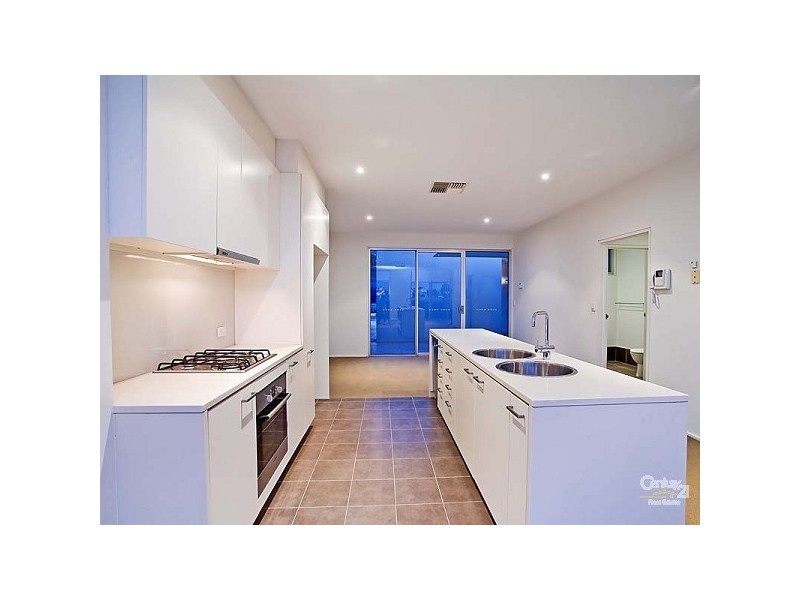 8 Parri Crescent NEWPORT, Port Adelaide SA 5015