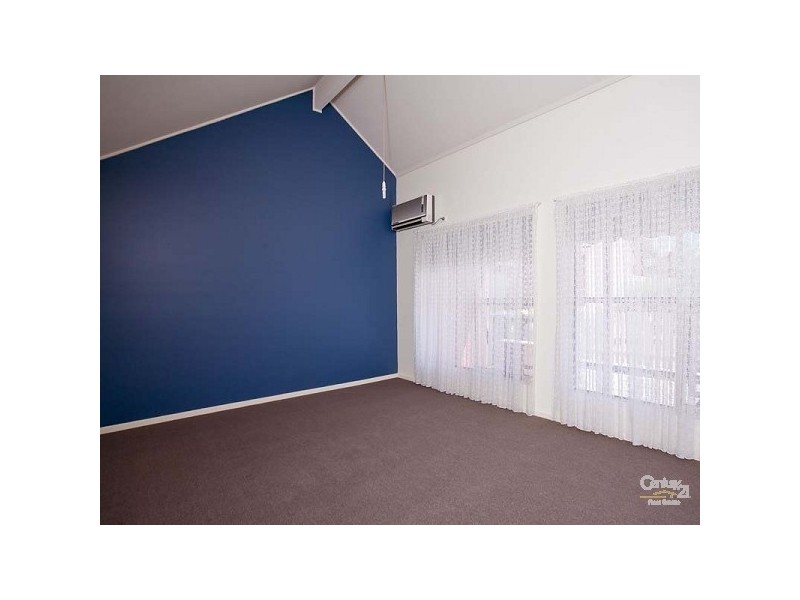 22/100 Wills, Peterhead SA 5016