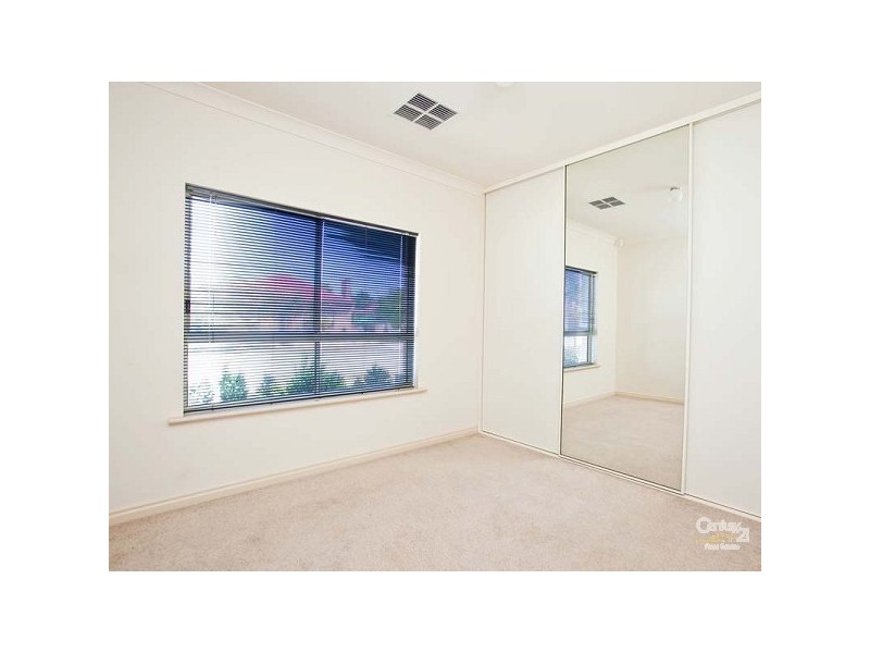 11 Dover Terrace, Largs North SA 5016