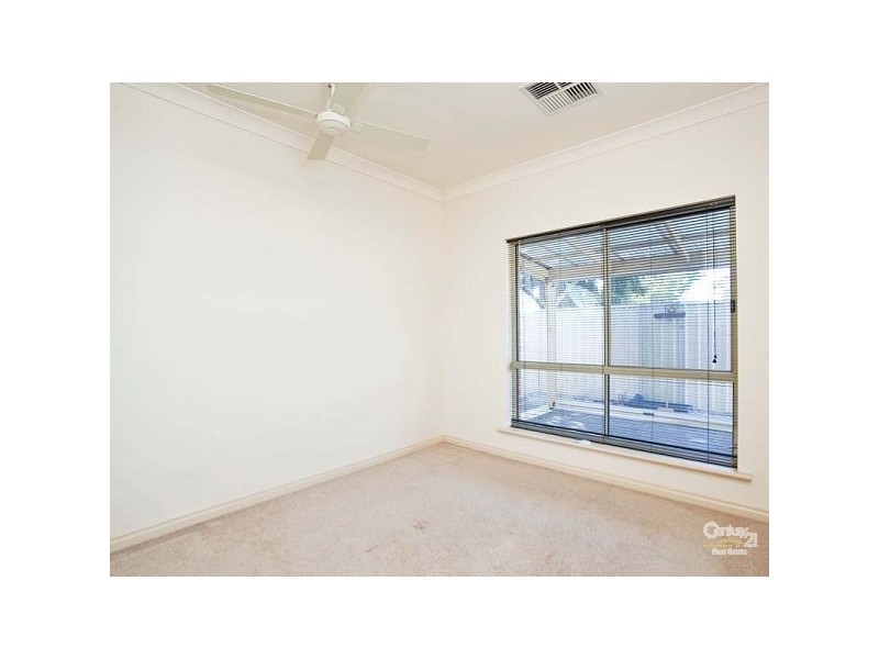 11 Dover Terrace, Largs North SA 5016