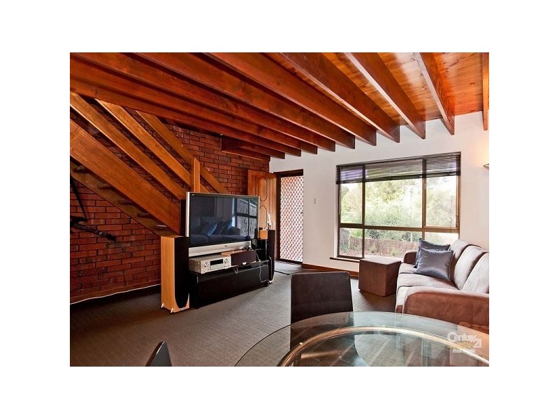 21 Brebner Drive, West Lakes SA 5021