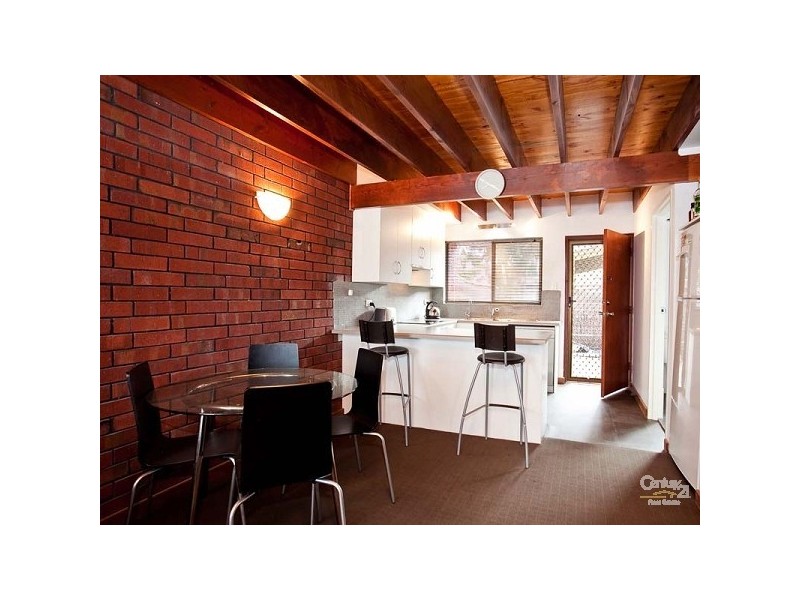 21 Brebner Drive, West Lakes SA 5021