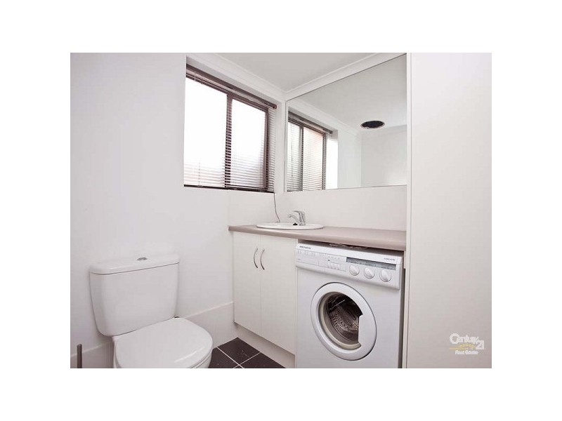 21 Brebner Drive, West Lakes SA 5021