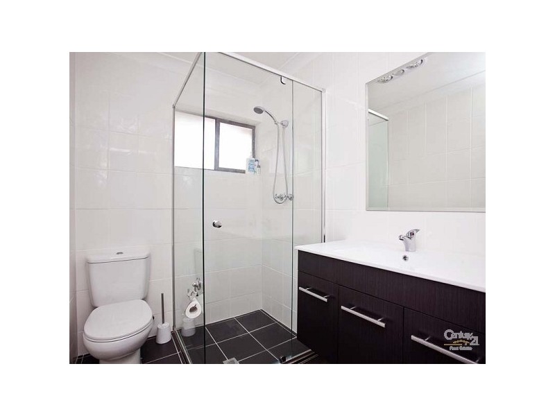 21 Brebner Drive, West Lakes SA 5021